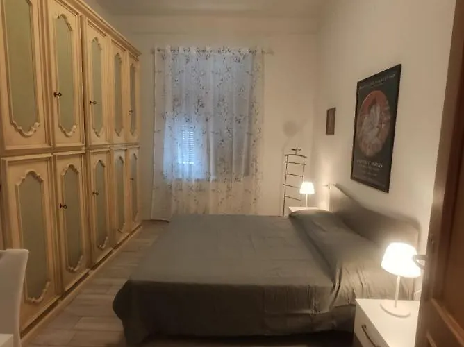 La Casina Di Derna Apartman La Spezia